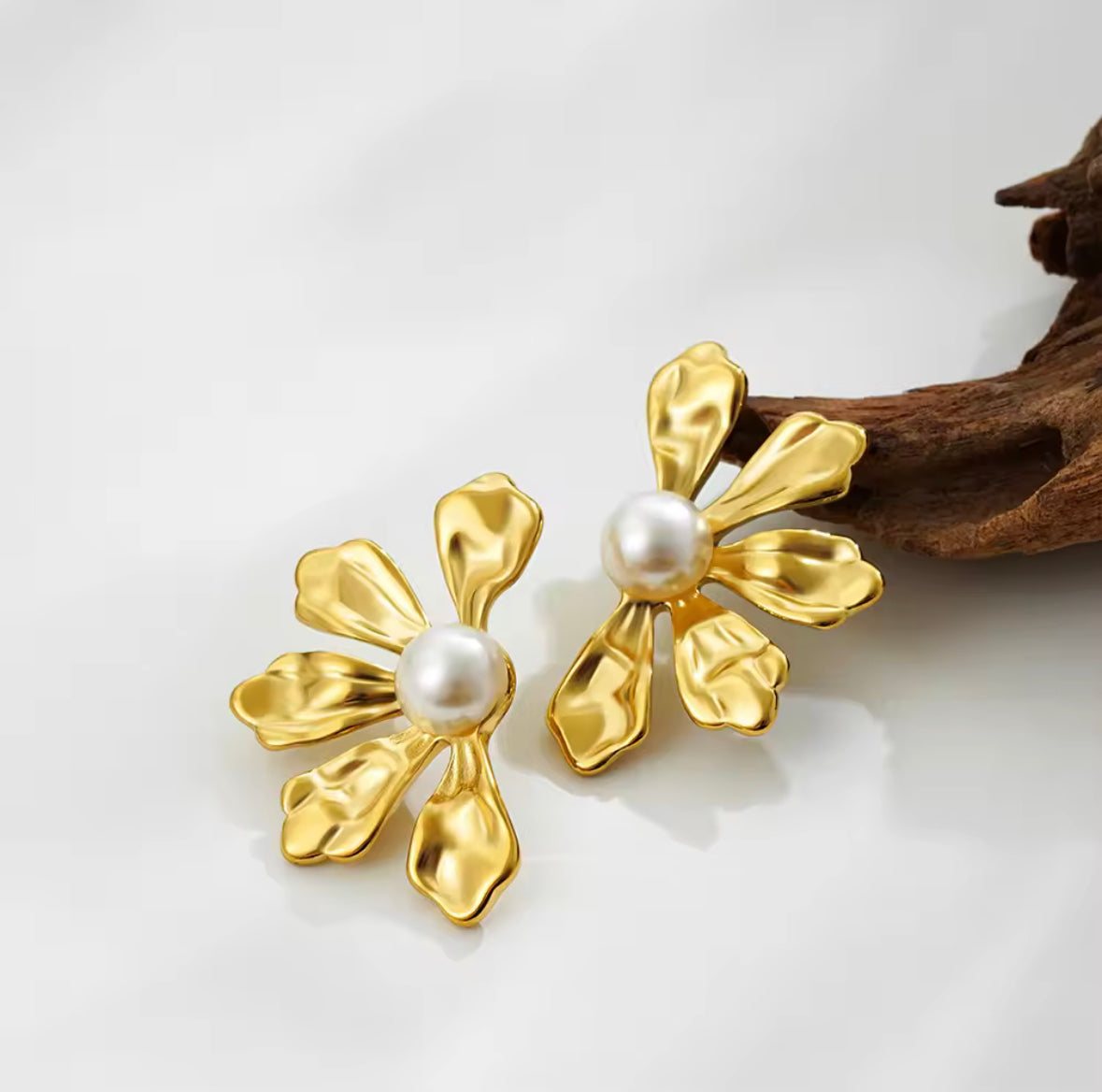 Pearl Petal