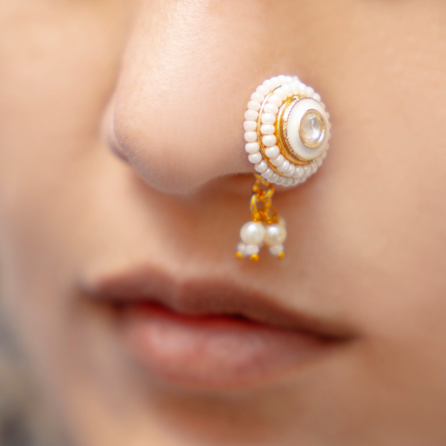 Pearl Motif Nose clip