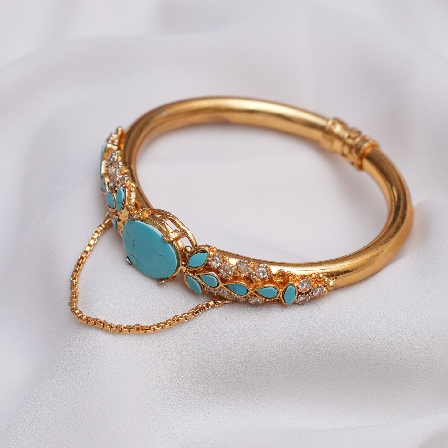 Royal Feroza Ember