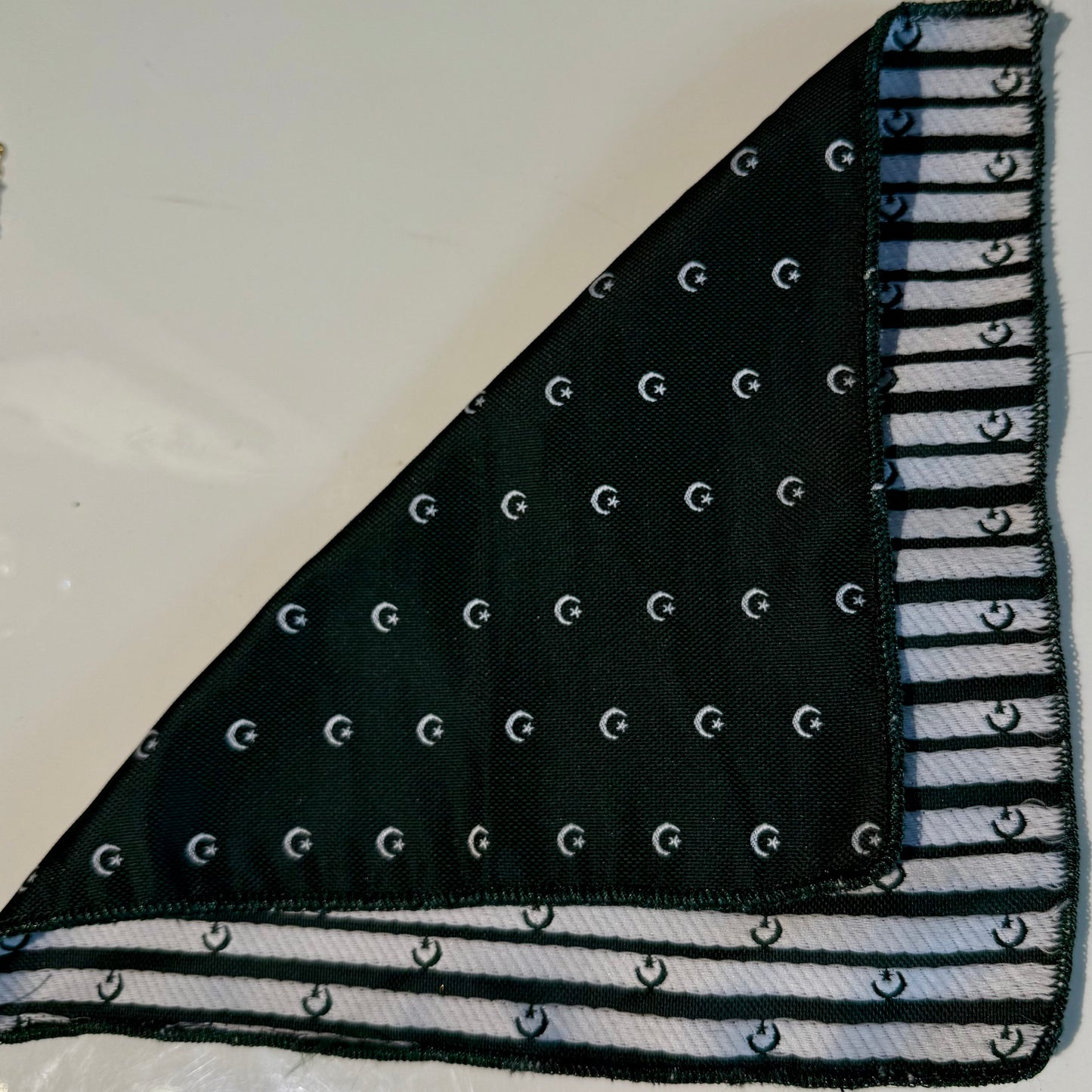 Chaand Sitara Pocket Square