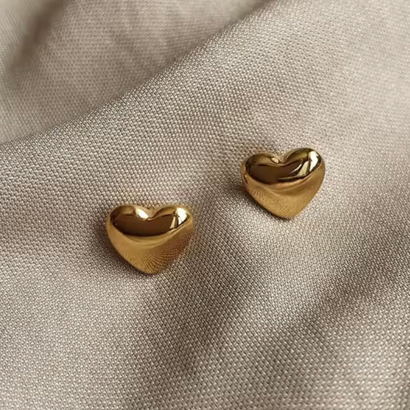 Mini Heart Studs