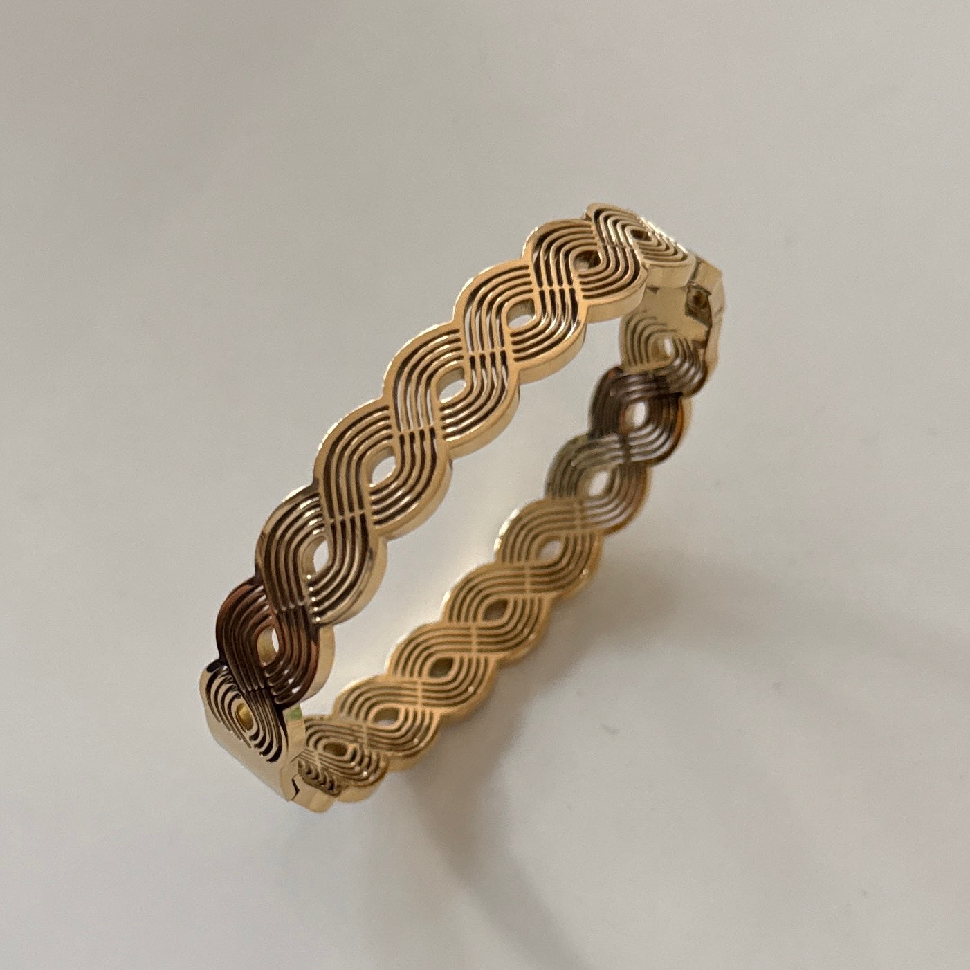 Infinity loop