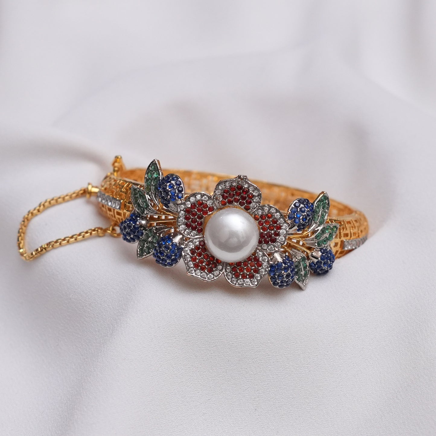 3D Floral Multi Stone