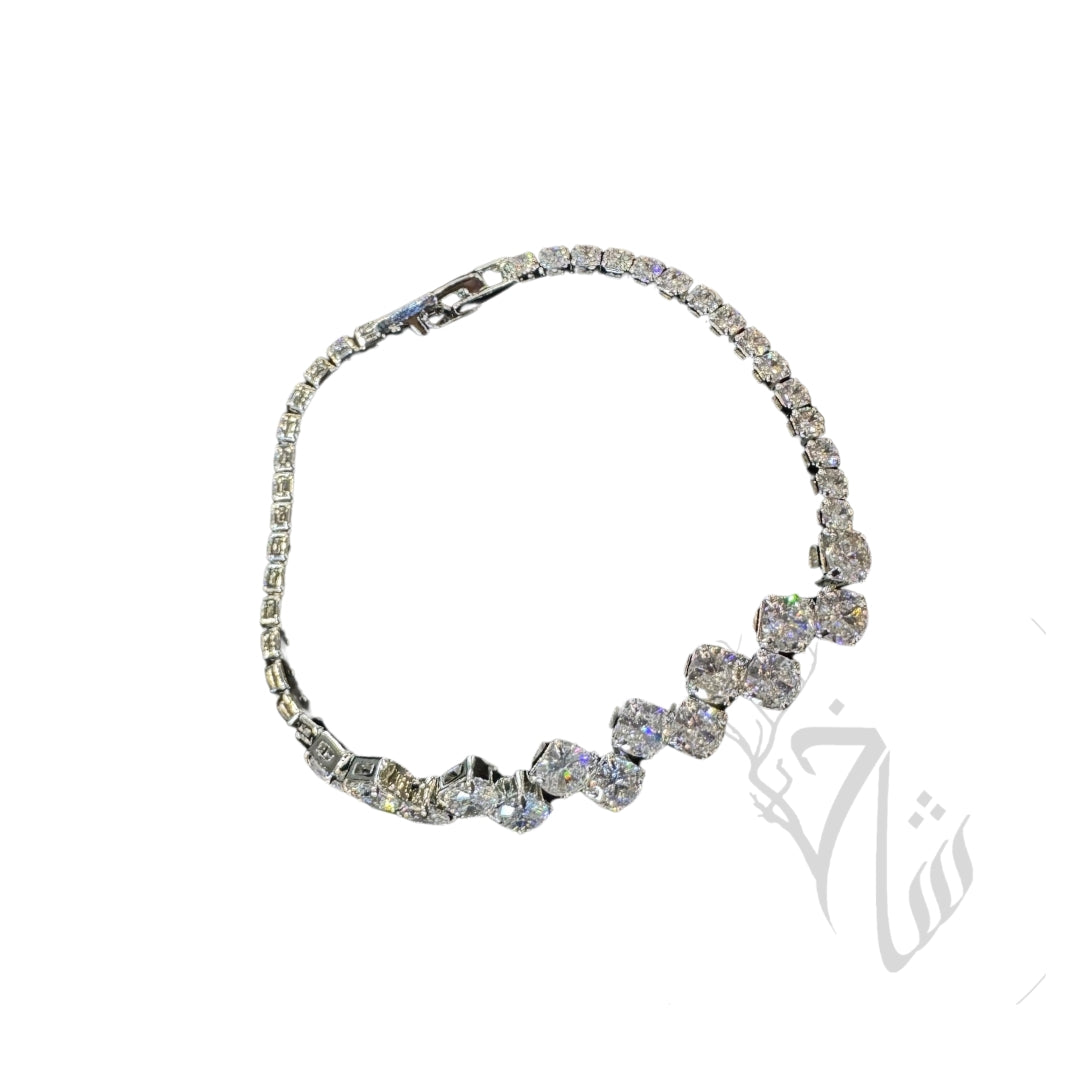 Gilli solitaire bracelet