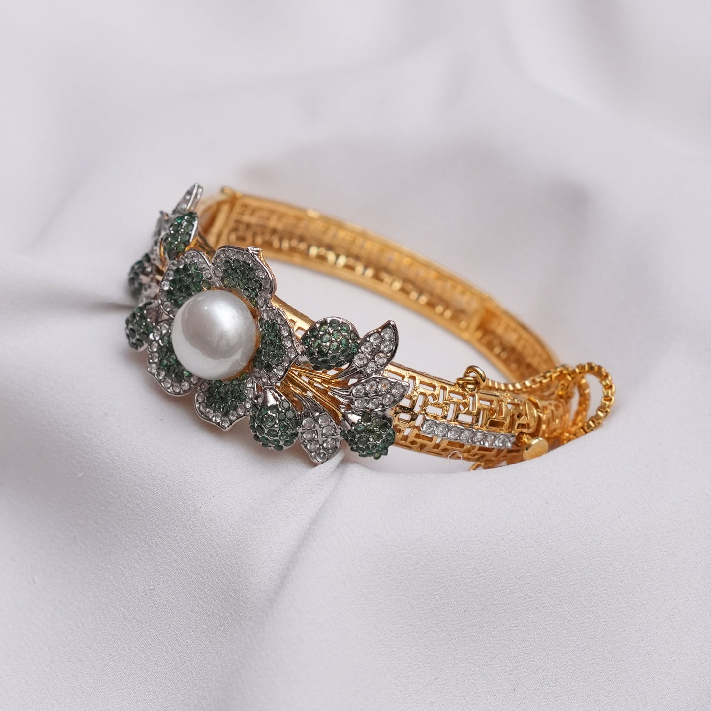 3D Floral Emerald