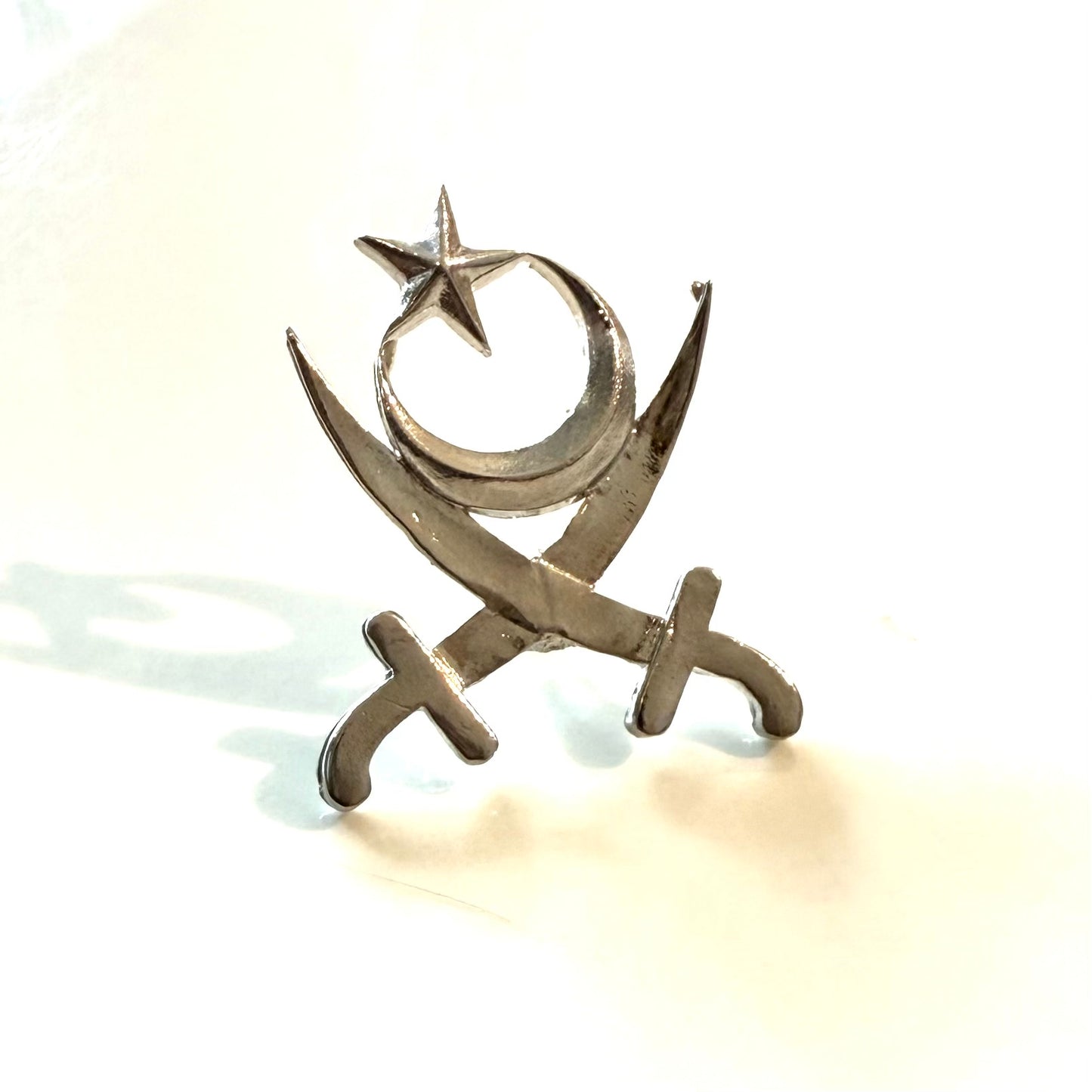 Heritage Pin - Silver Plated