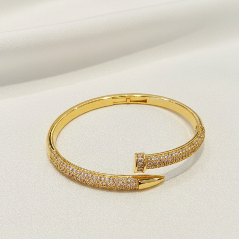 Signature Lock Gold