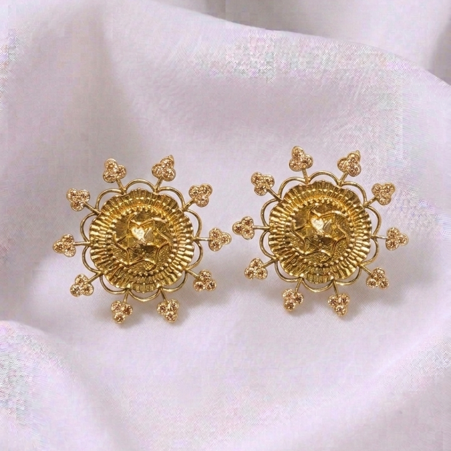 Champagne Wreath Stud