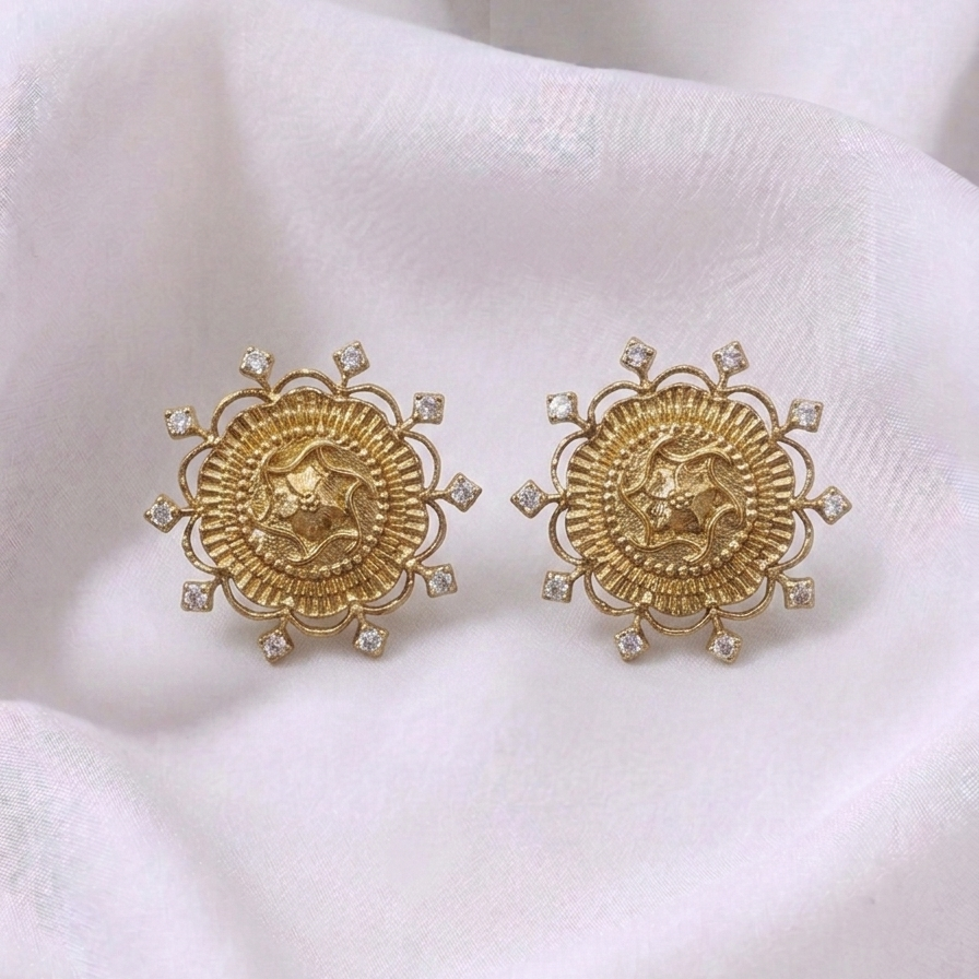 Dahlia Stud
