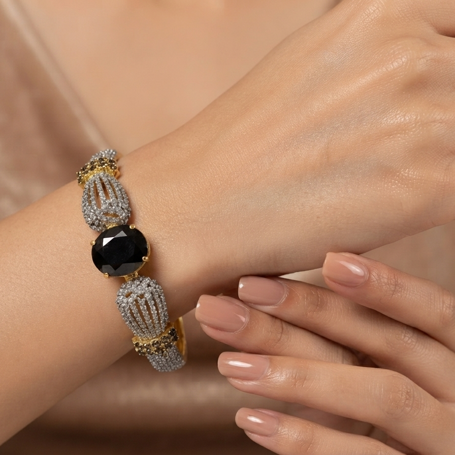 Regent Onix Bangle