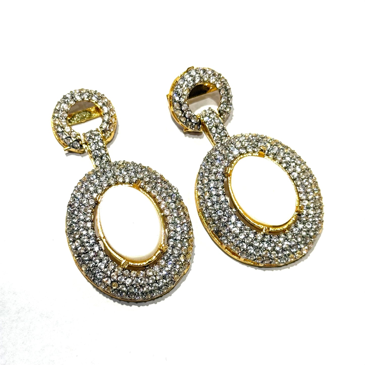 Pearl Oval Enchantment