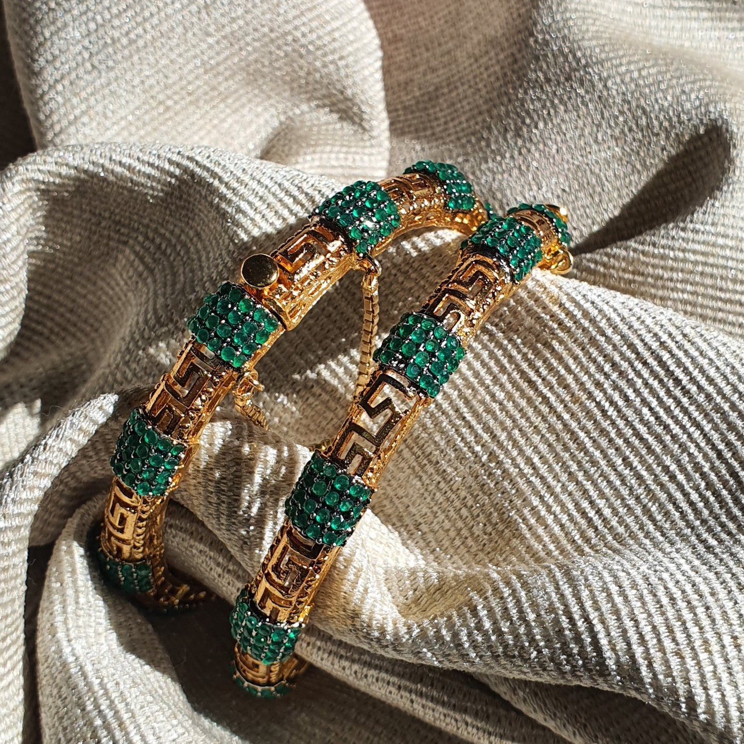 Emerald Imperial Bangle