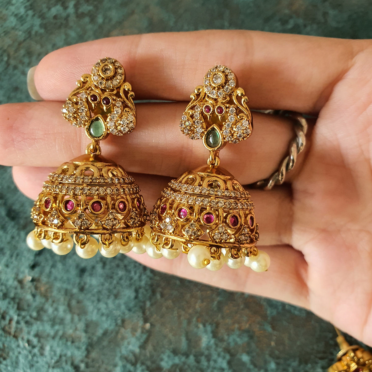 Mor Jhumkas