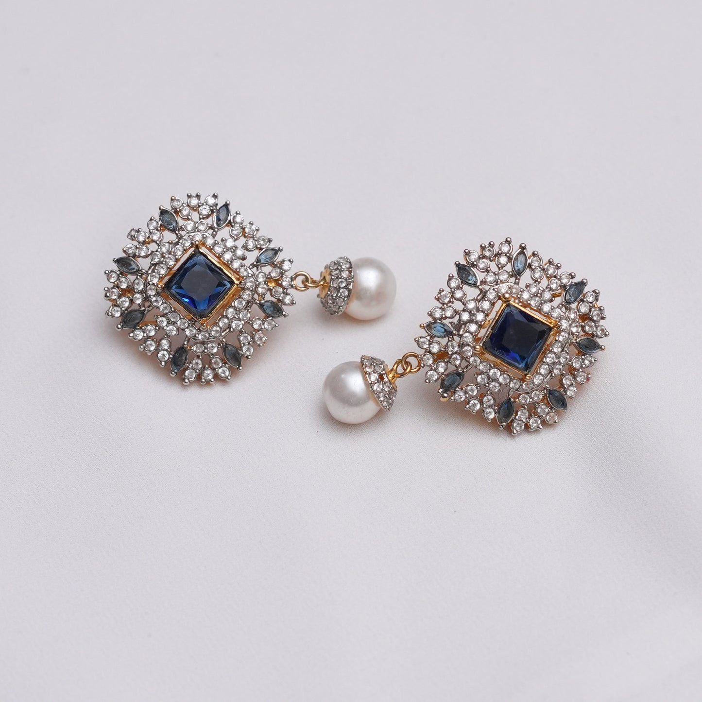 Sapphire Pearl Royalty