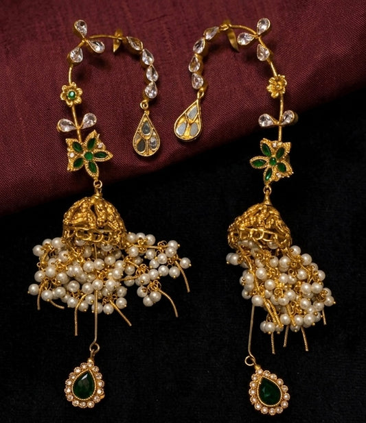 Ascent Hanging Earcuff