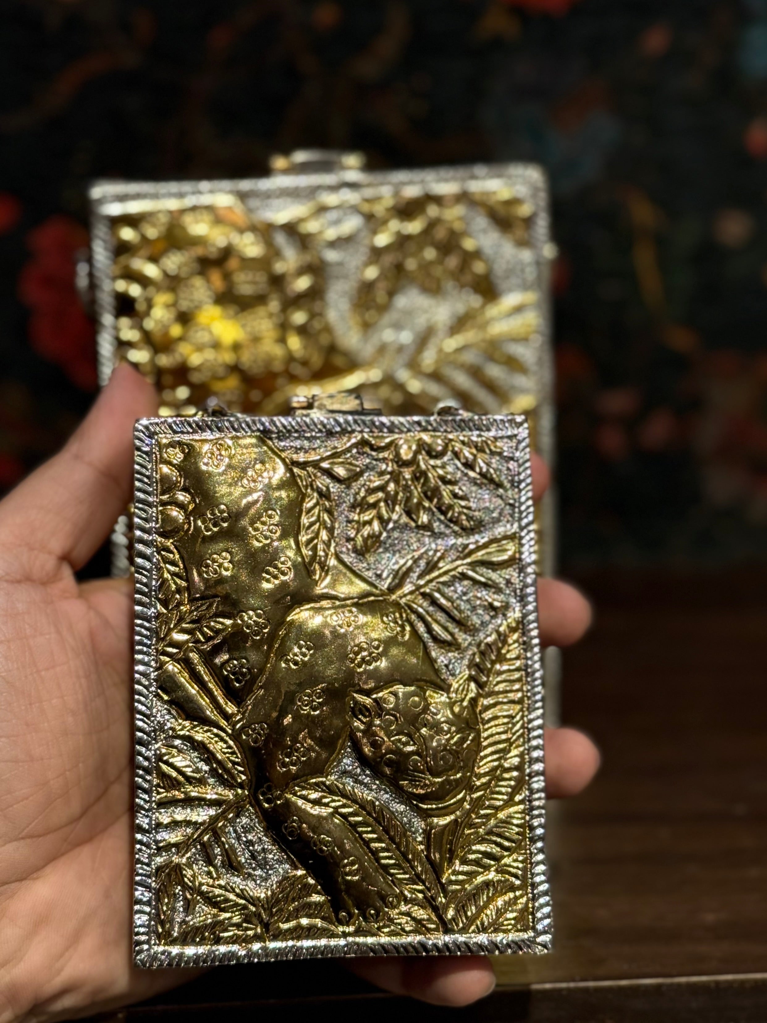 Shikaar Zar mini