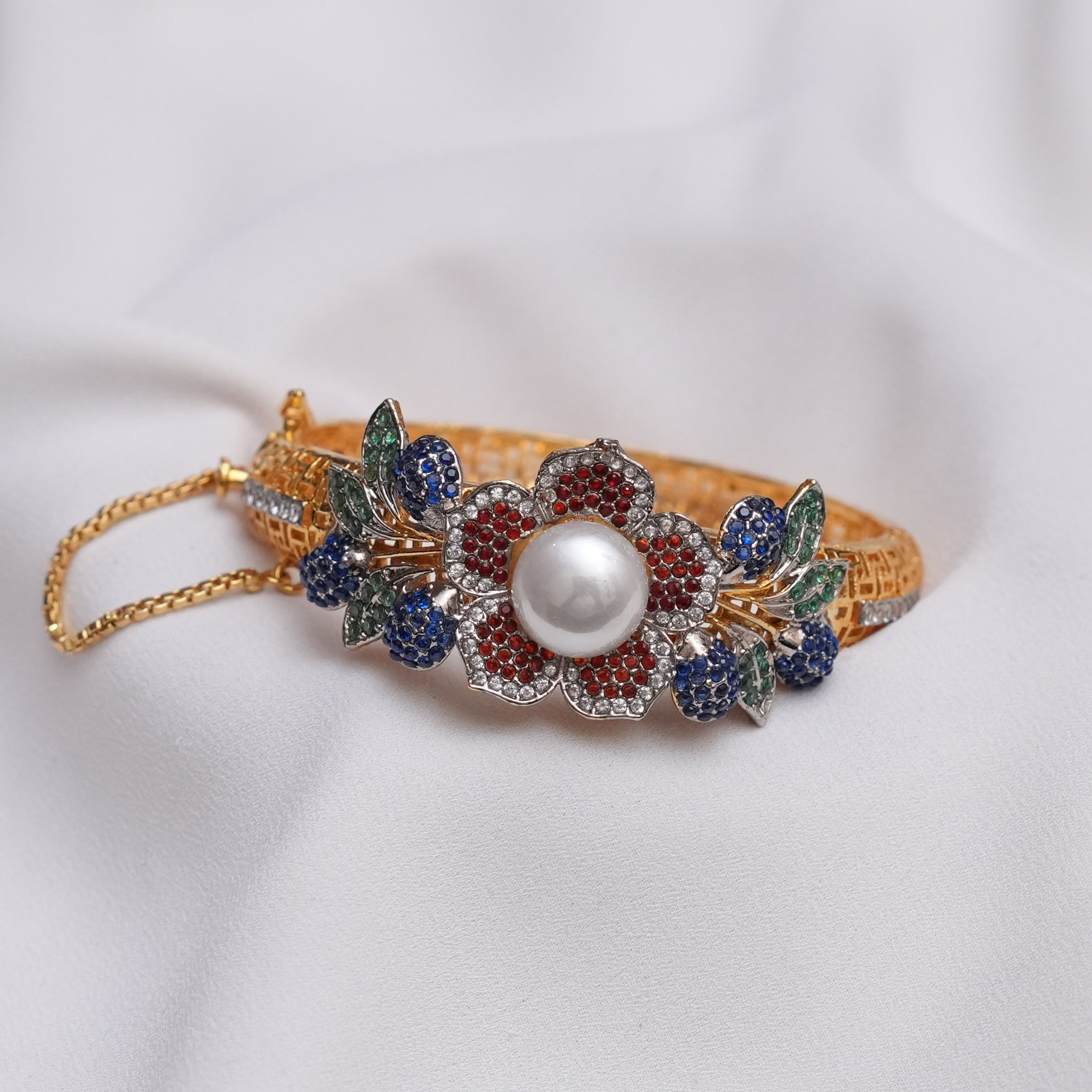 3D Floral Multi Stone