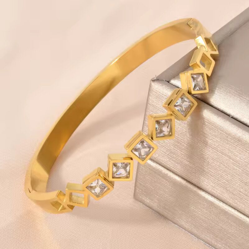 Prism Square Zircon