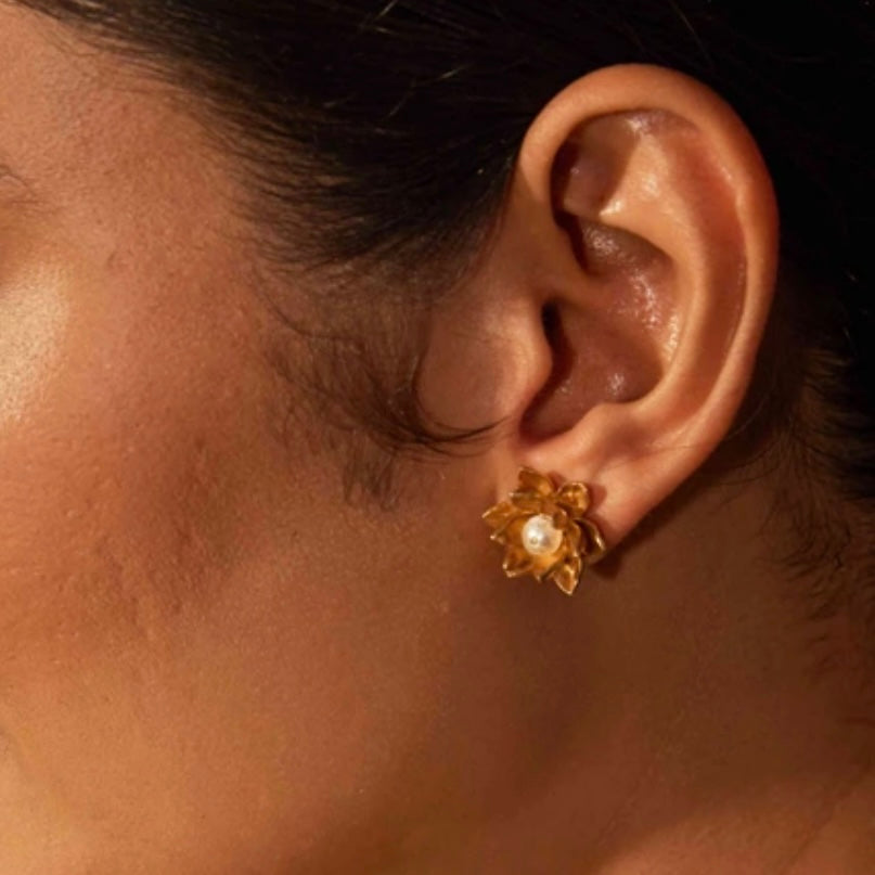 Lotus Kanwal Studs
