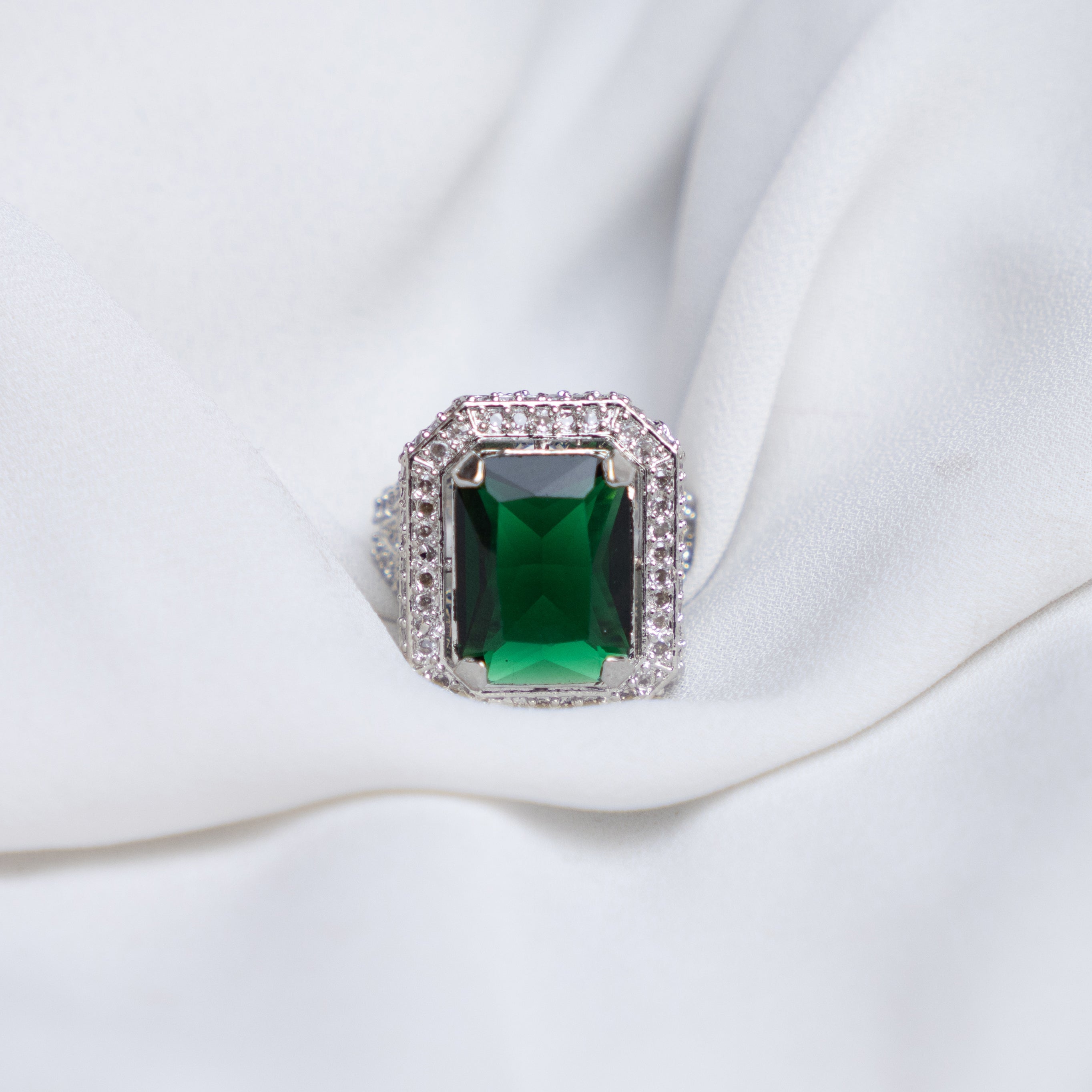 Elara Ring