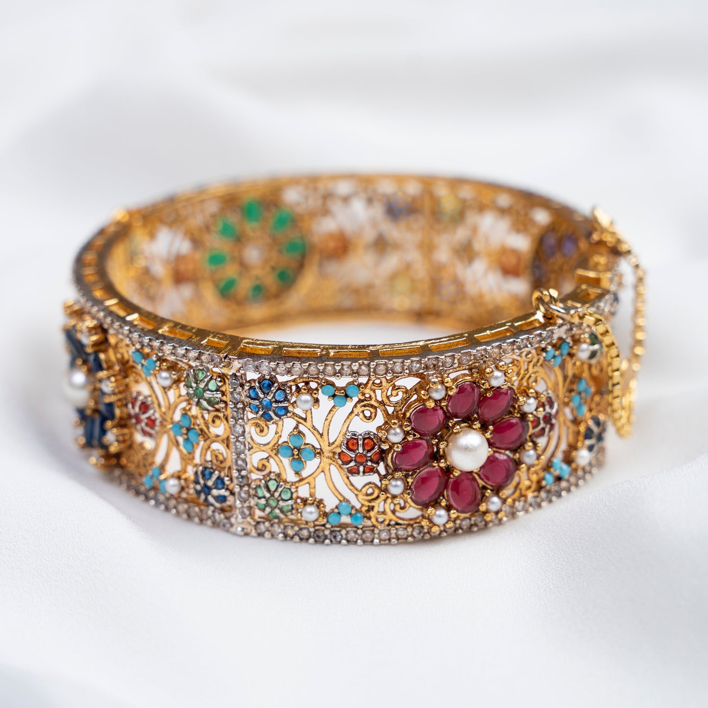 Naurattan Floral Bangle