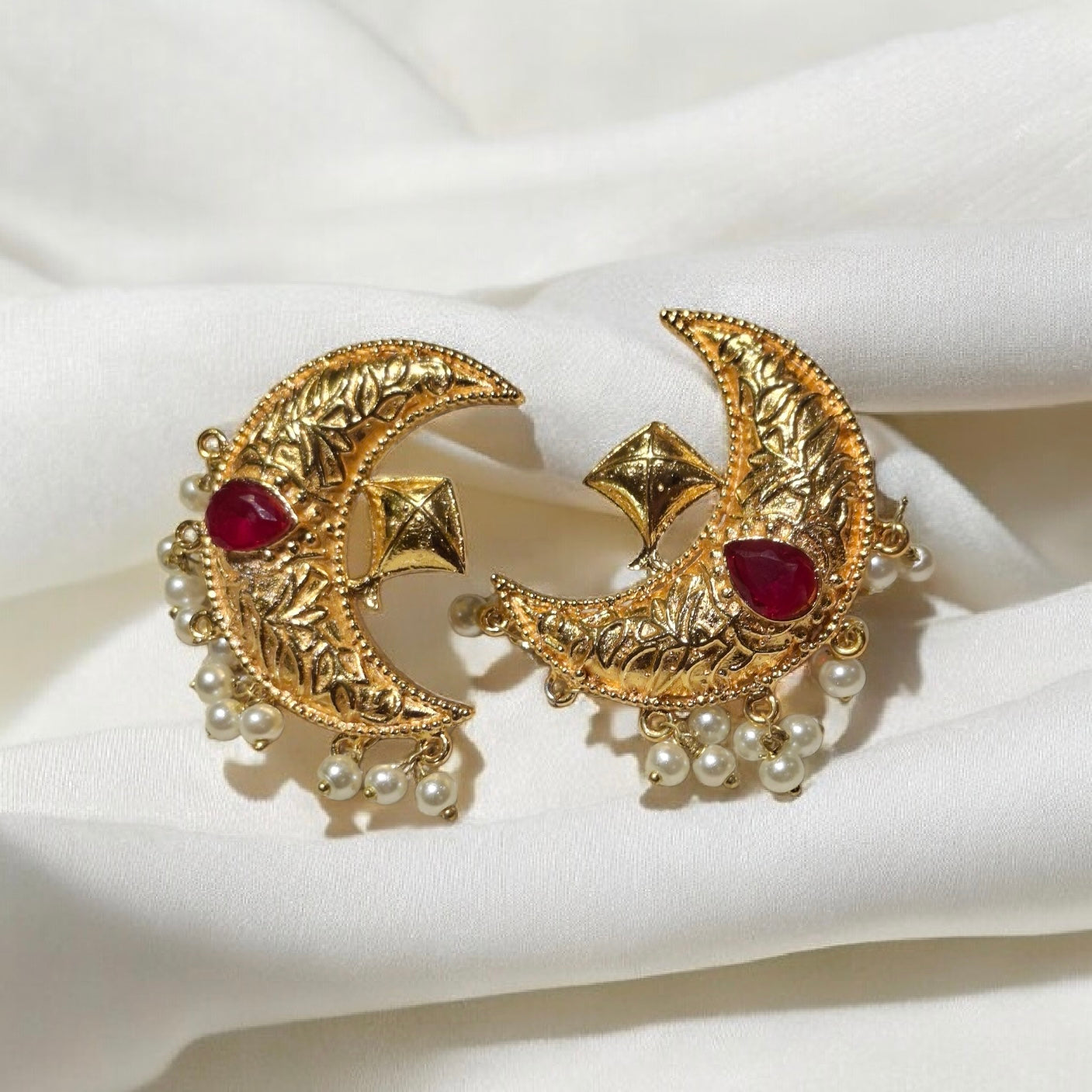 Chaand Ruby Patang