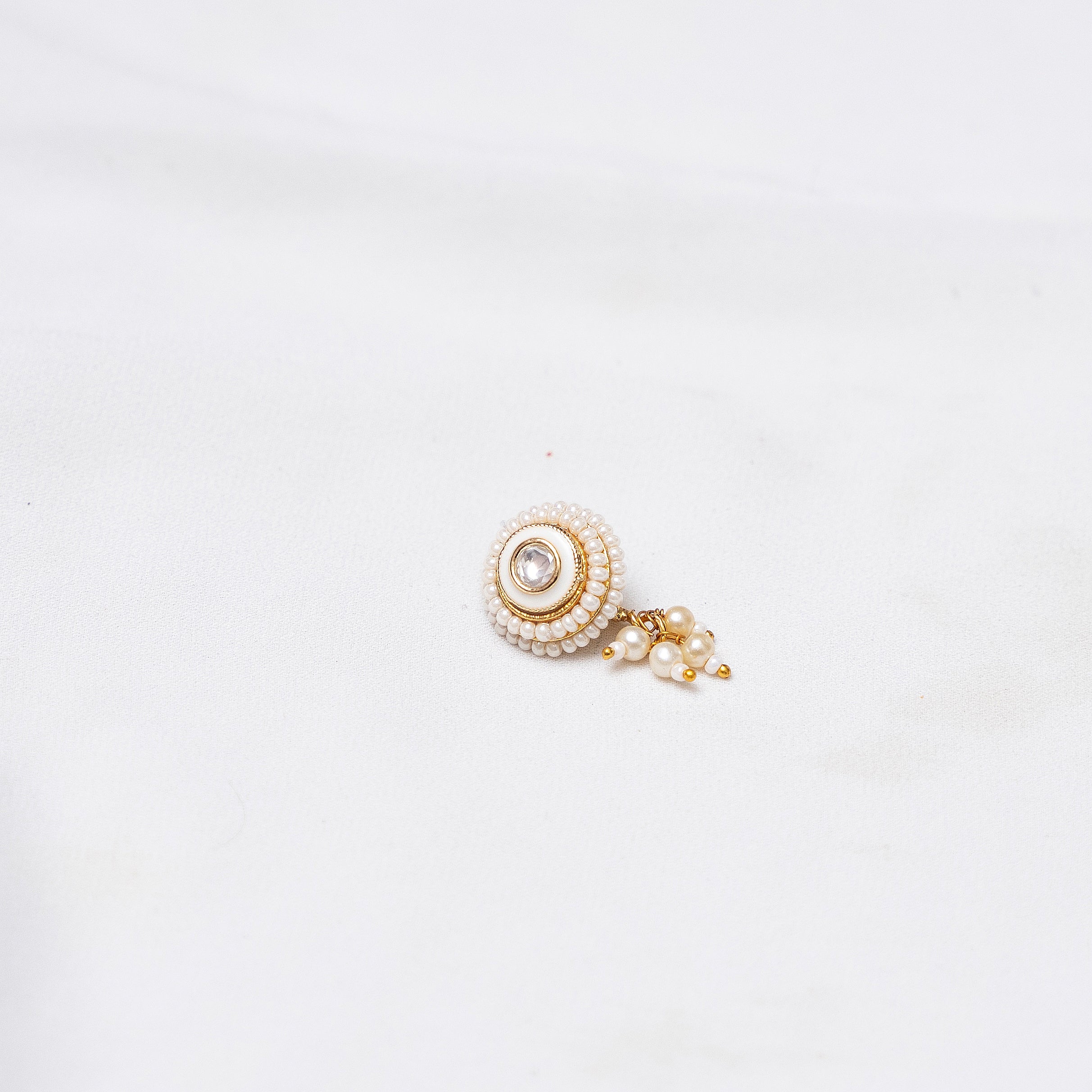Pearl Motif Nose clip