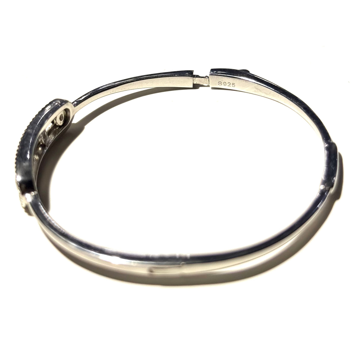 Move Bangle Pure Silver