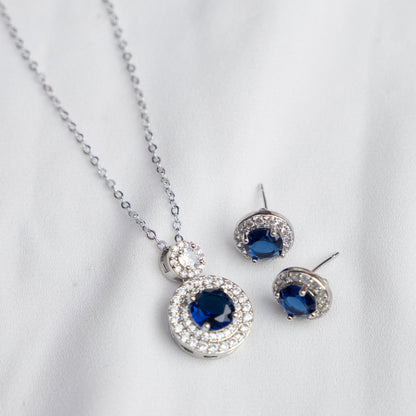 Sapphire Spot Pendant Set