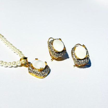 Radiant Pearl Treasure