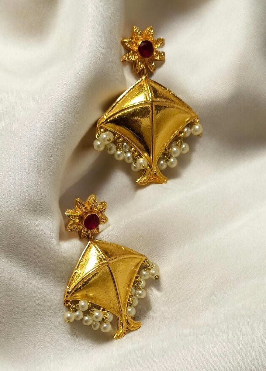 Resham Dor Ruby