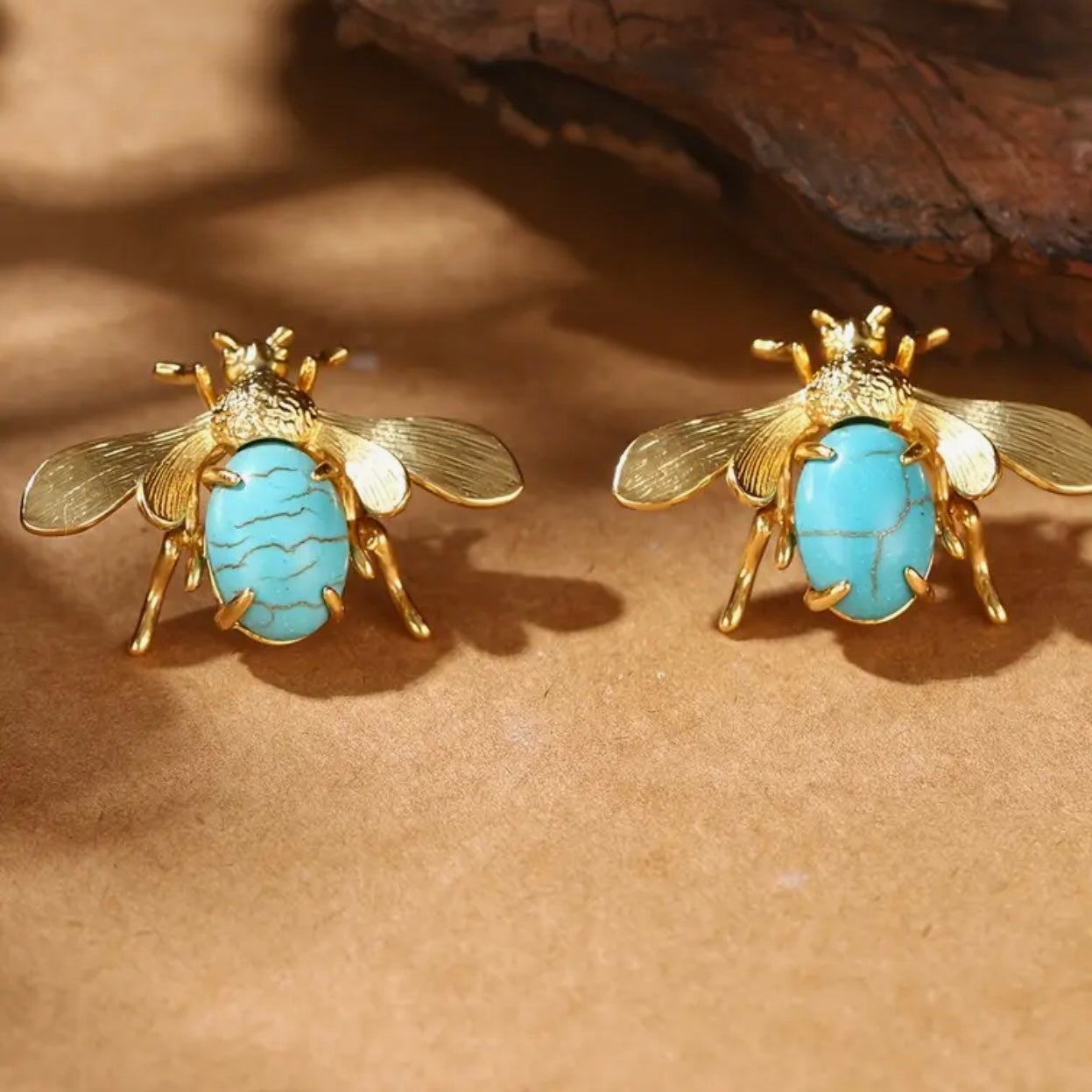 Feroza Bee