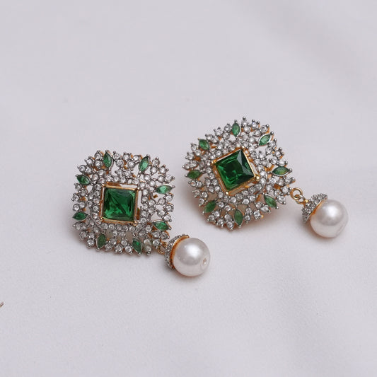 Emerald Pearl Royalty