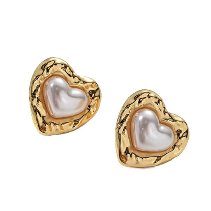 Pearl heart Stud