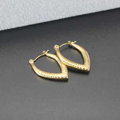 Luna Hoops