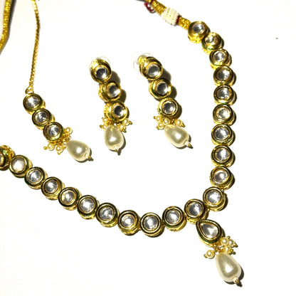 Gol Kundan Necklace
