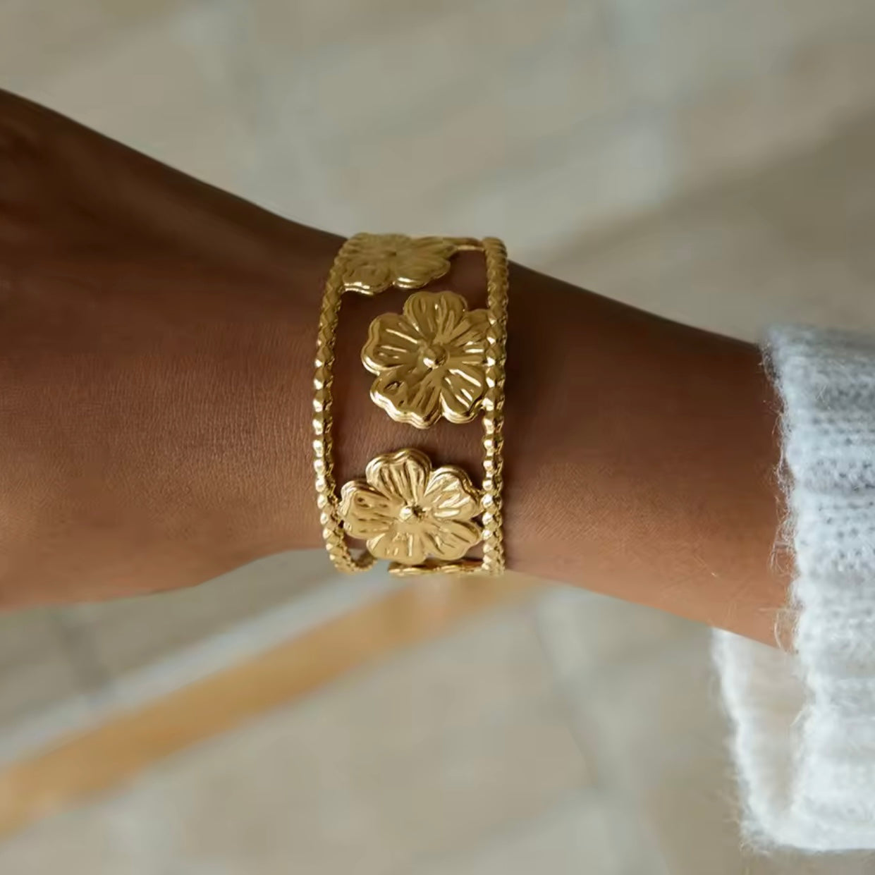 Aero Floral Cuff