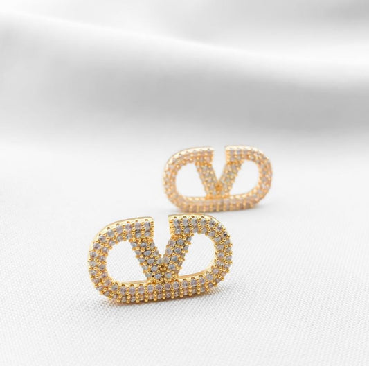 V Zircon Studs