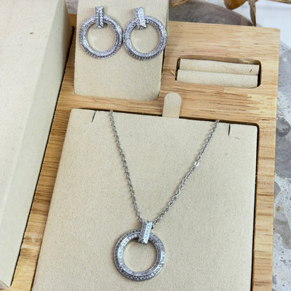 T Stone Pendant Set