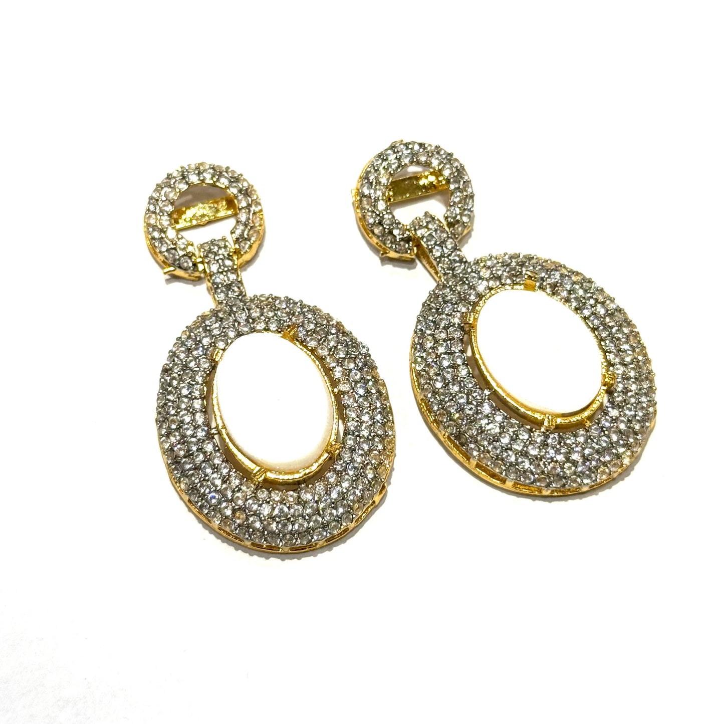 Pearl Oval Enchantment