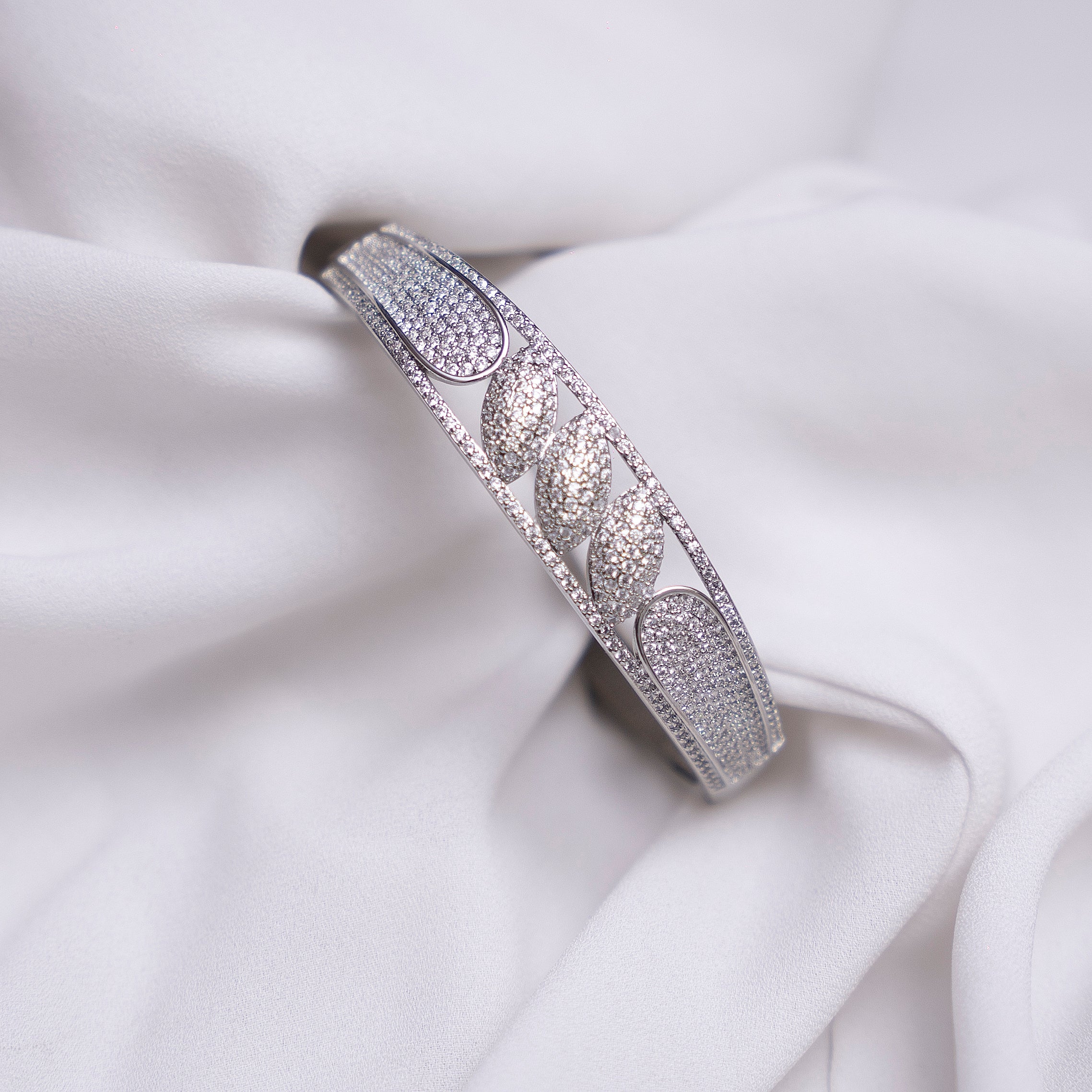 Petal Zirconia