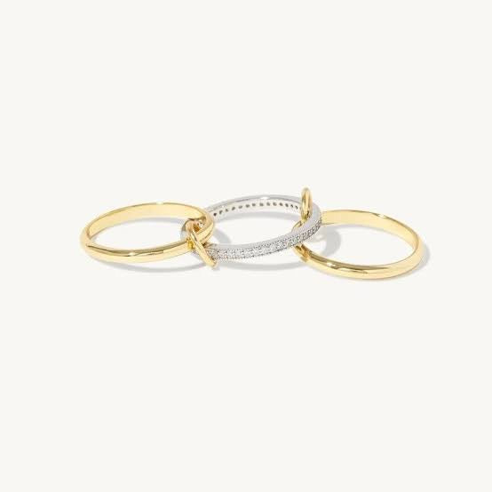 Linked Lana Spinner Ring