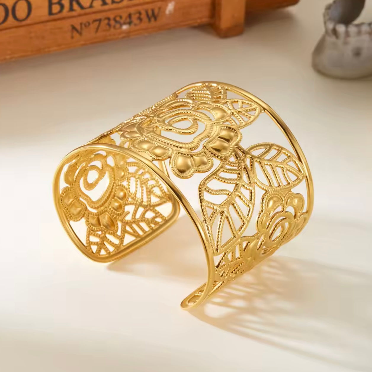 Radiant Wide Cuff