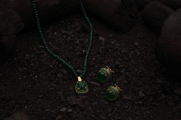 Radiant Emerald Treasure