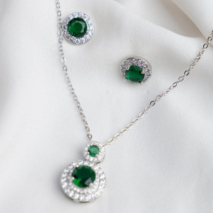 Emerald Spot Pendant Set