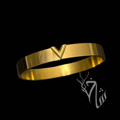 Solid V Bangle