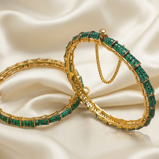 Gild Emerald Bangle