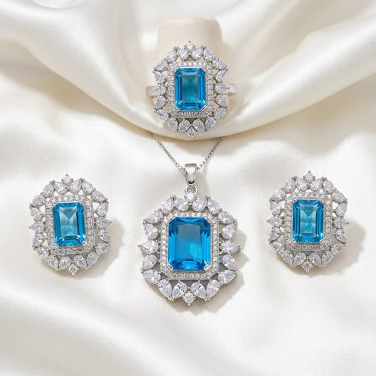 Majestic Cerulean Pendant Set