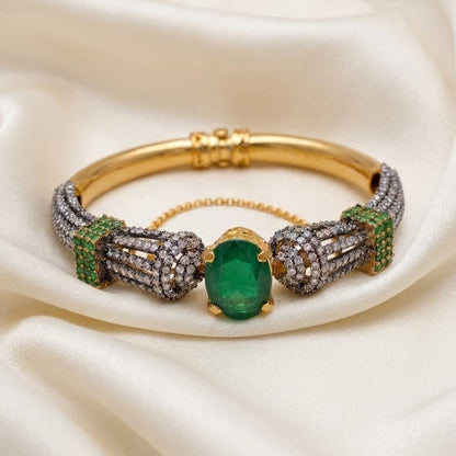 Regent Emerald Bangle