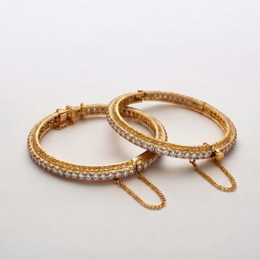 Luna Zircon Bangle